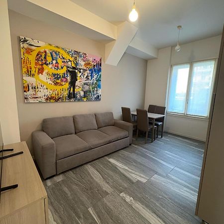 Essential Apartment Sesto San Giovanni Esterno foto