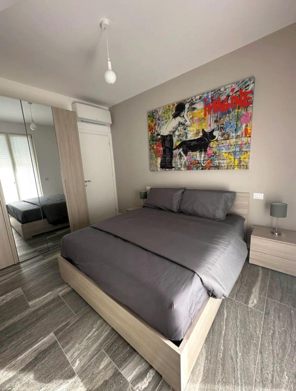 Essential Apartment Sesto San Giovanni Esterno foto