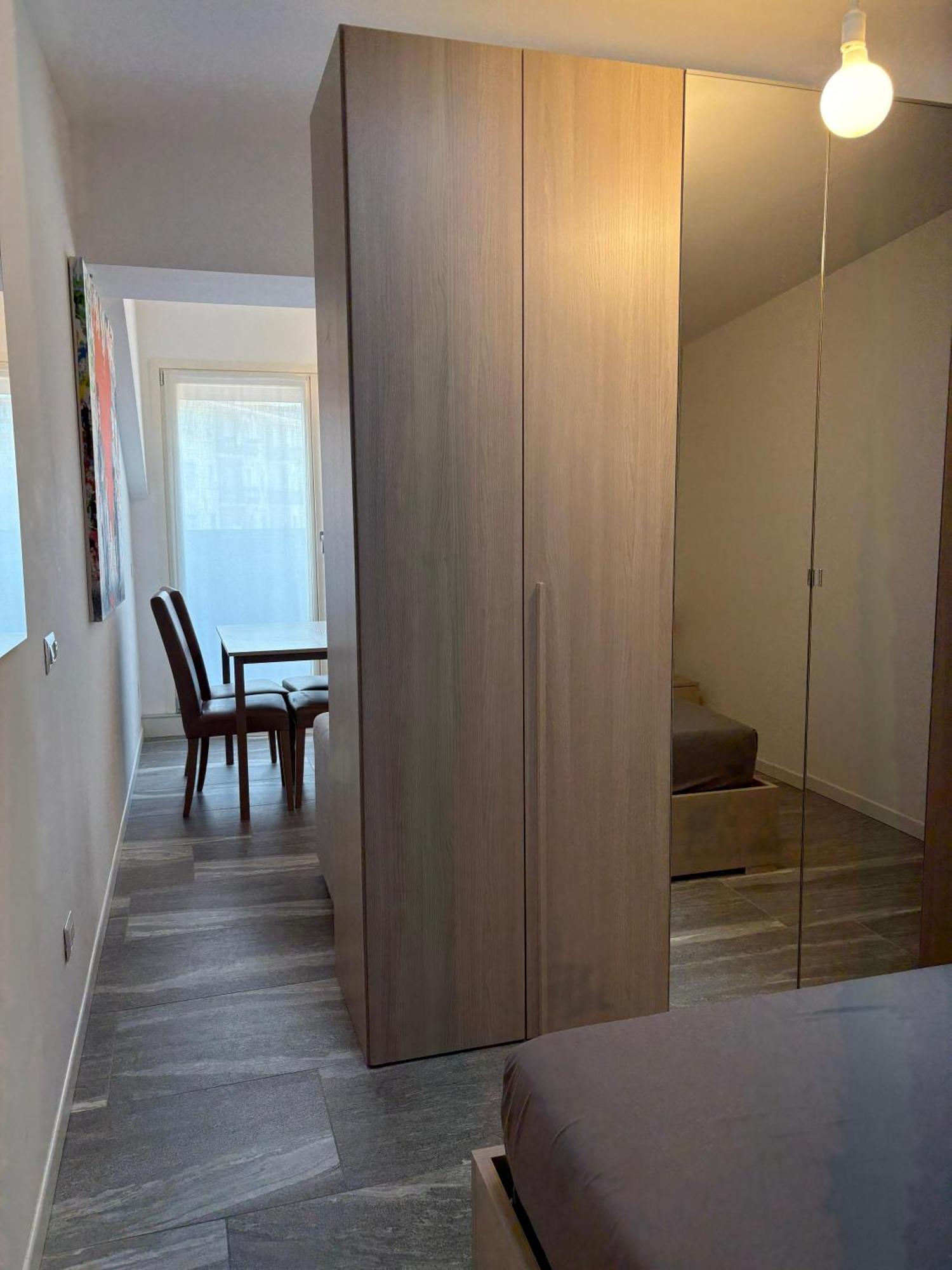 Essential Apartment Sesto San Giovanni Esterno foto