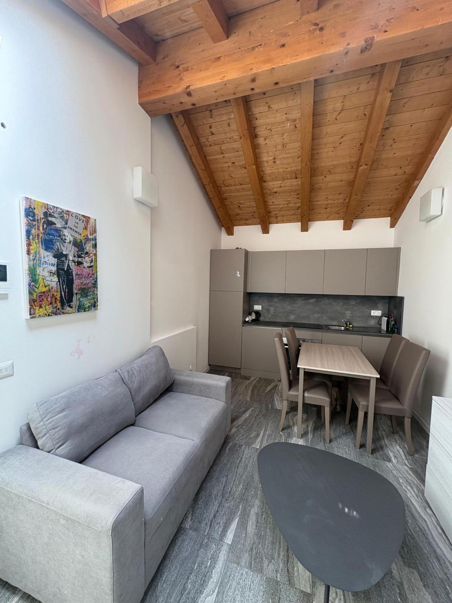 Essential Apartment Sesto San Giovanni Esterno foto