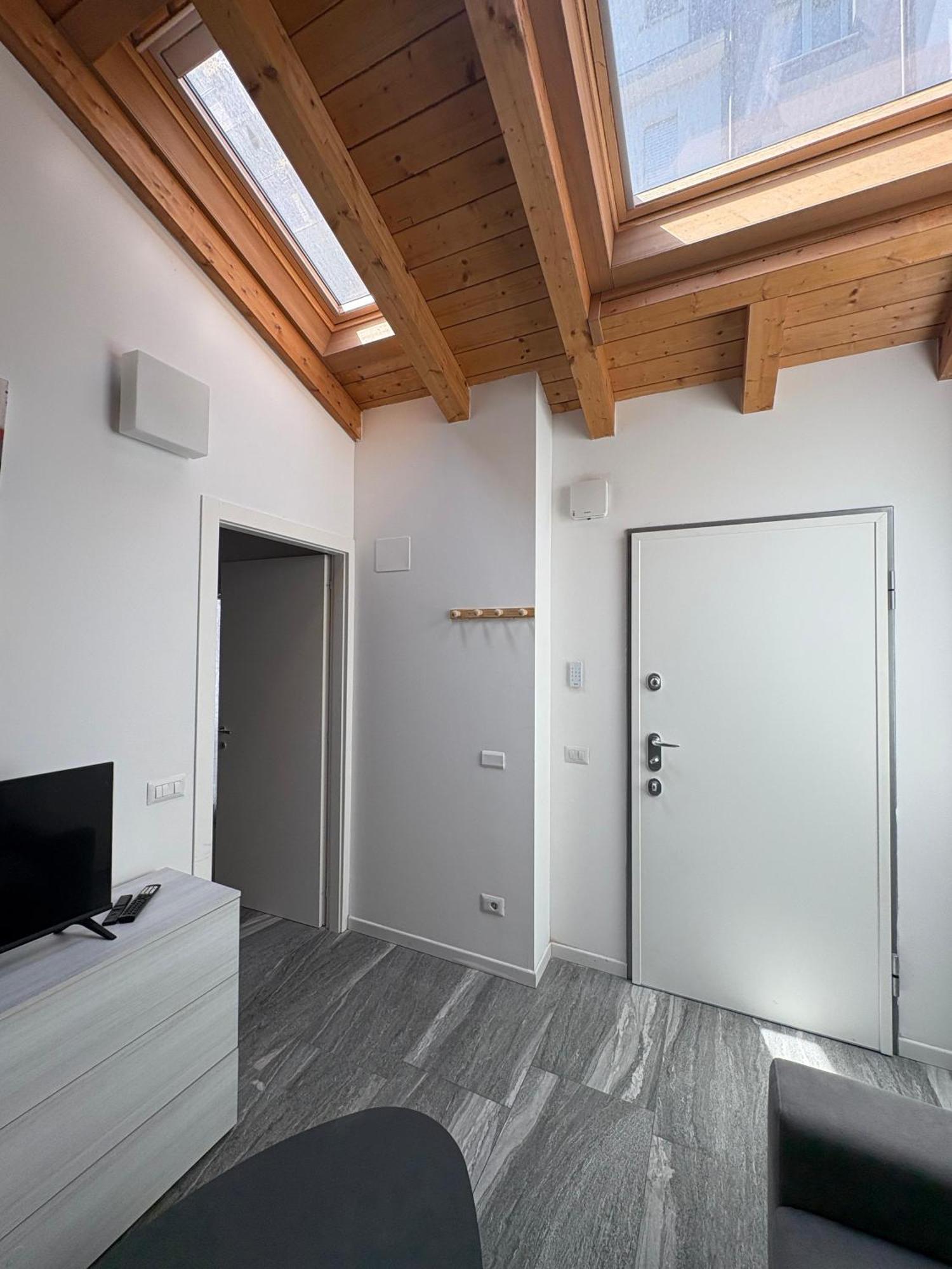 Essential Apartment Sesto San Giovanni Esterno foto