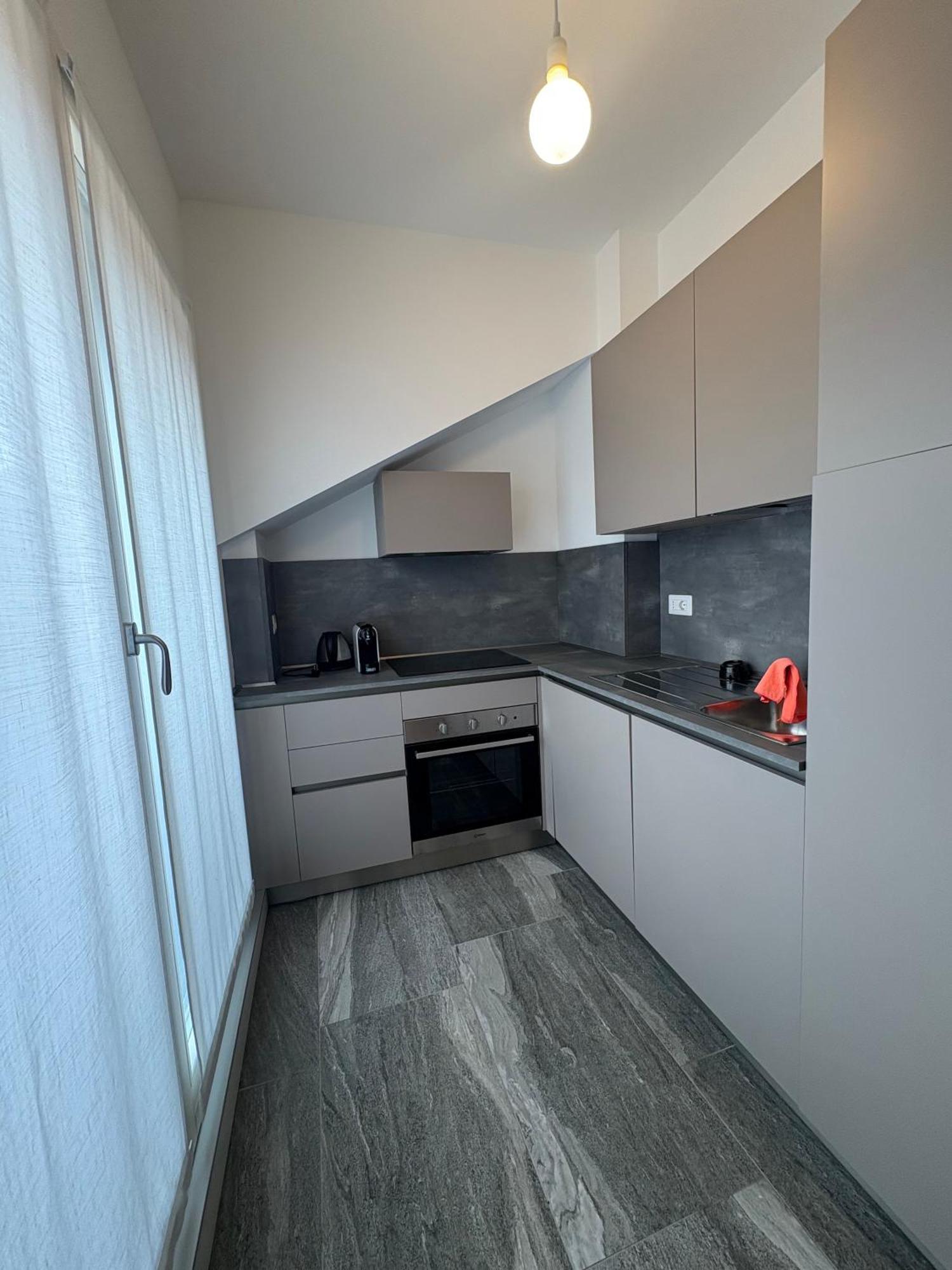 Essential Apartment Sesto San Giovanni Esterno foto