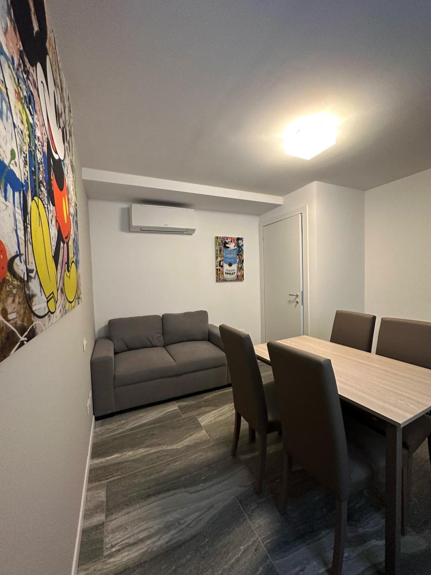 Essential Apartment Sesto San Giovanni Esterno foto